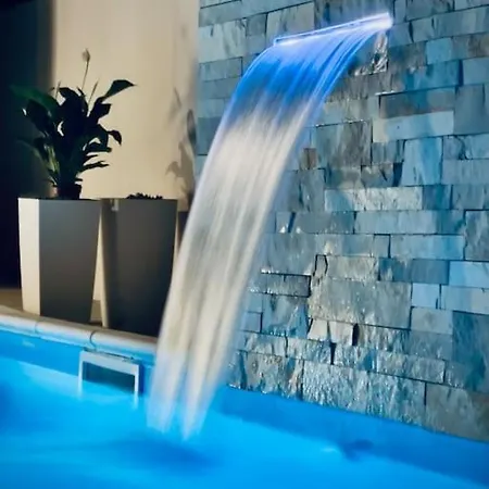 Moderne Maria-vida Piscine 2km Mostar 22km * Međugorje